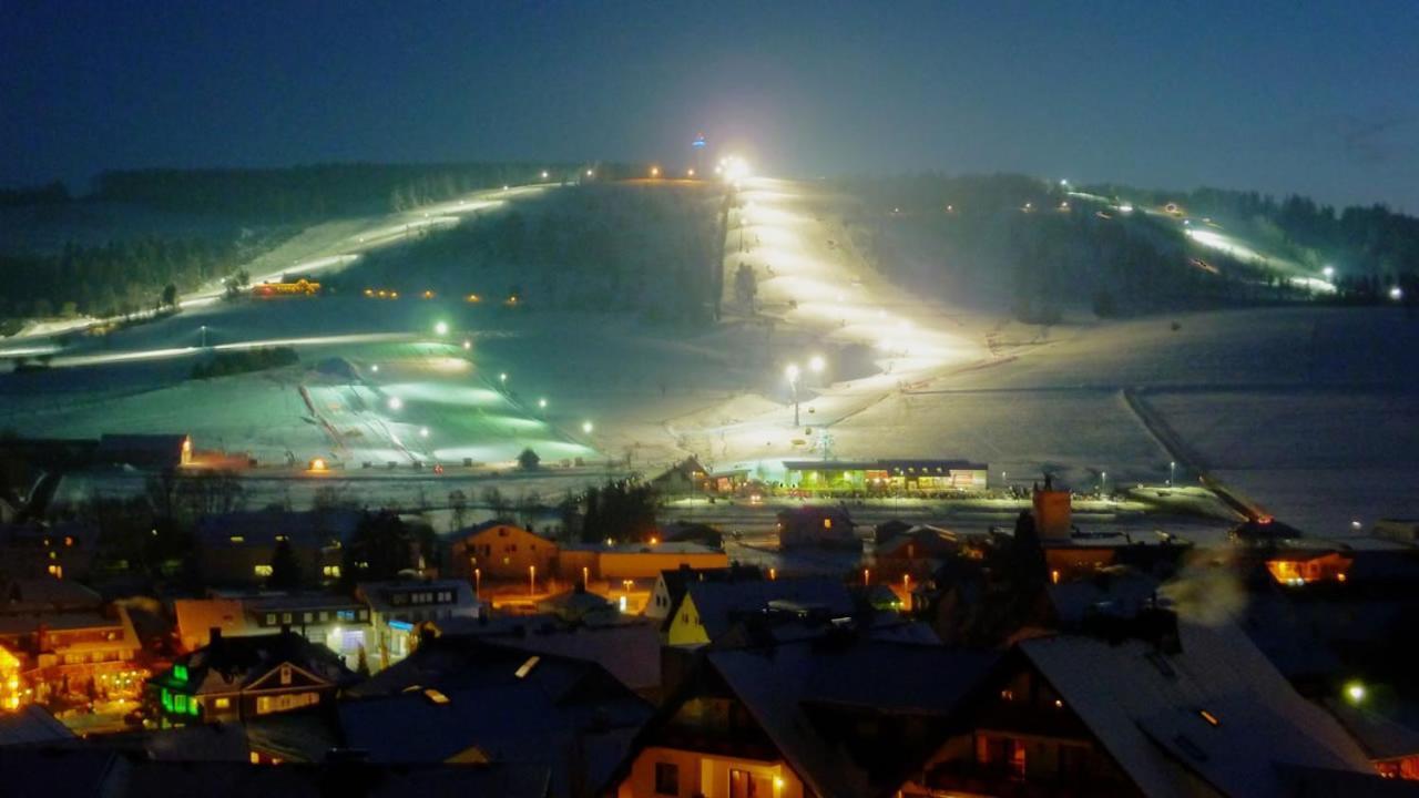 Komfort-Fewo Blickfang Willingen*** Willingen  Kültér fotó
